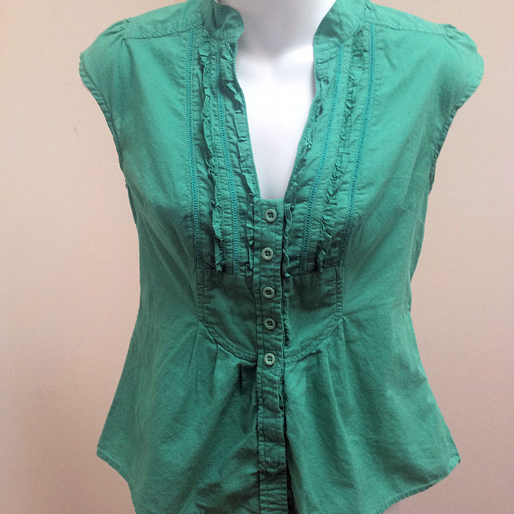 Edme Esyllte Anthropologie 2 Green Ruffle Top